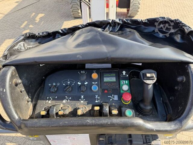 Gelenkteleskoparbeitsbühne Niftylift HR 28