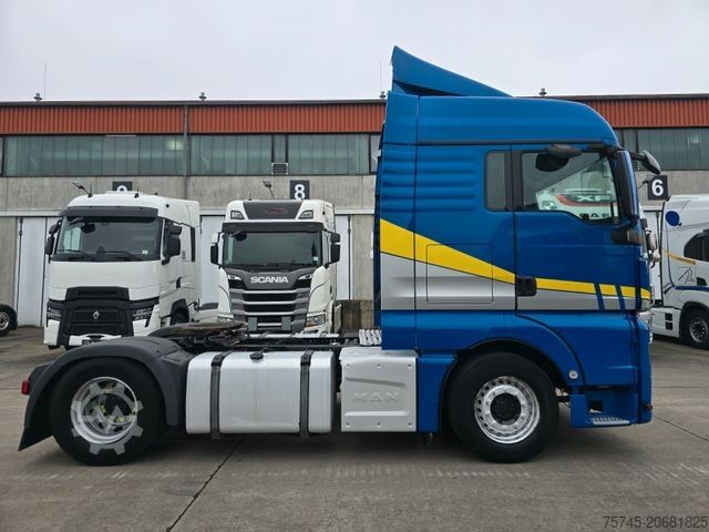 Standard tractor unit MAN TGX 18.500 *2X VORHANDEN*ACC*2X TANK * RETARDER