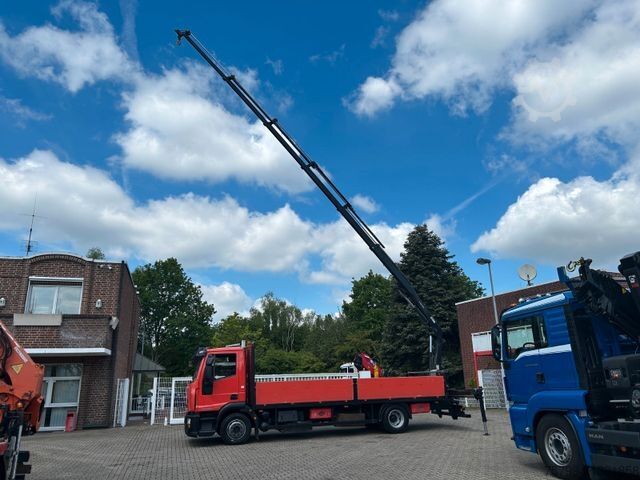 Truck mounted crane IVECO 120E25 Eurocargo Pritsche +HIAB XS 088 Kran
