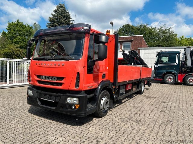 Truck mounted crane IVECO 120E25 Eurocargo Pritsche +HIAB XS 088 Kran