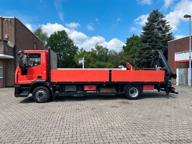 Truck mounted crane IVECO 120E25 Eurocargo Pritsche +HIAB XS 088 Kran