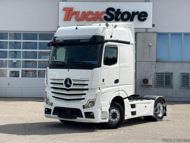 Standard tractor unit  Actros 1848 LS