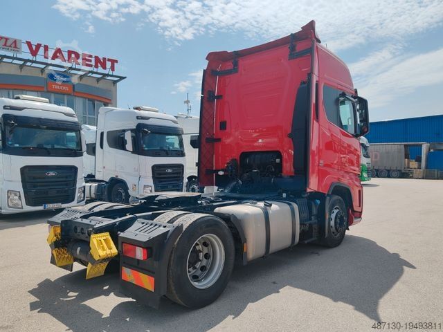 Standard tractor unit FORD F-MAX 500