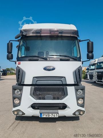 Standard tractor unit FORD 1848T