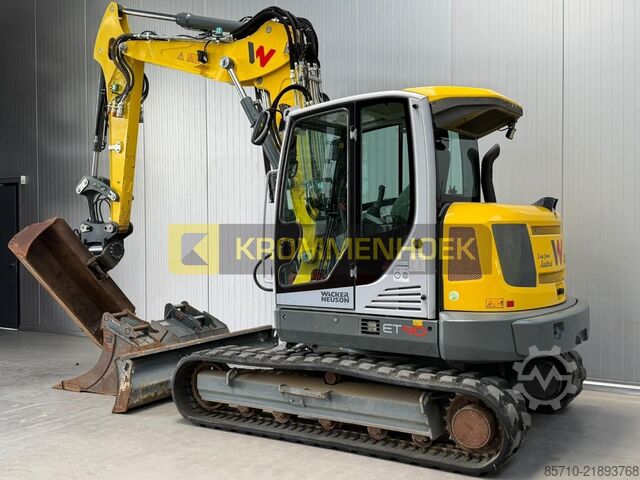 Midi excavator Wacker Neuson ET 90 Powertilt