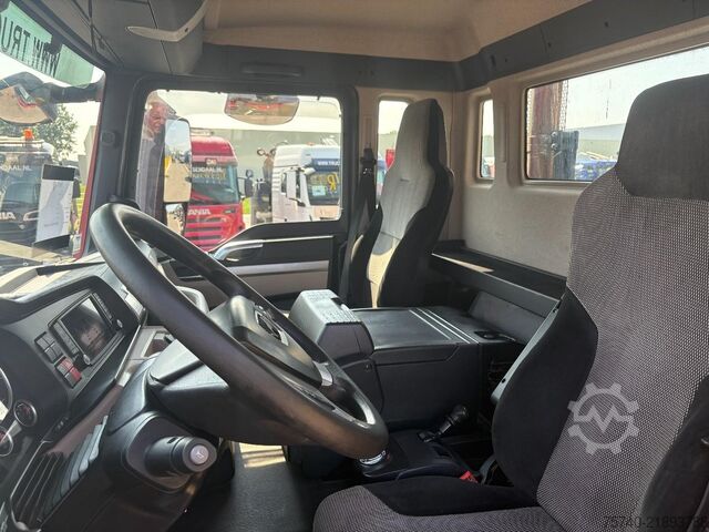 Standard tractor MAN TGS 26.500 + 6X4/6X6 HYDRO + TREKKER/KIPPER + E...
