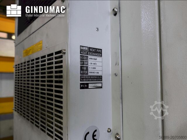 VERTIKALES BEARBEITUNGSZENTRUM Akira Seiki Performa HV 8A