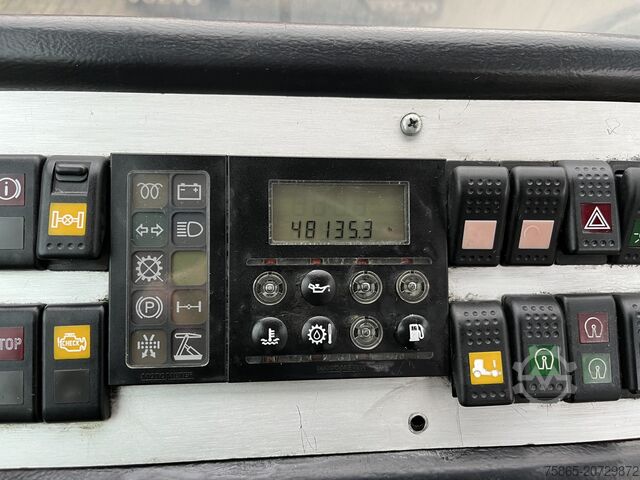 Standard tractor Terberg YT 182 / Cummins - Allison / Hefschotel / 2007