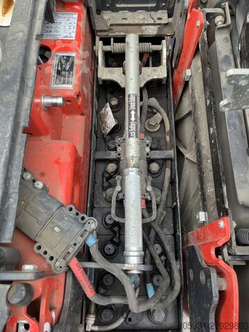Low Level Order Picker Linde N20C