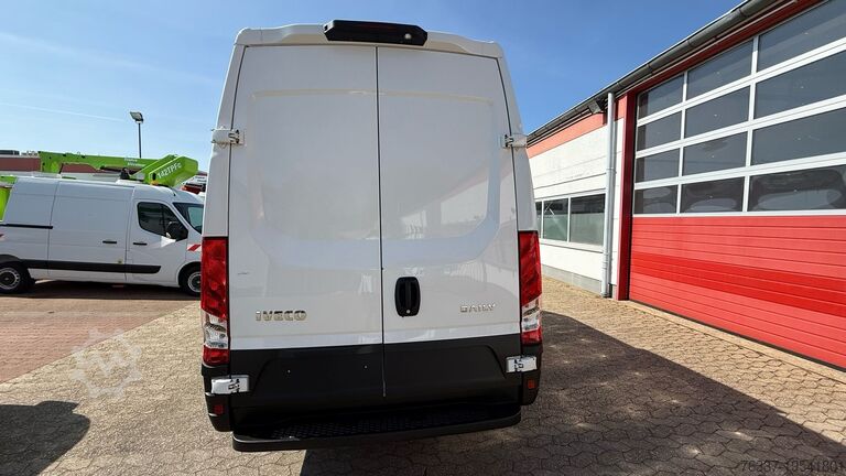 Kastenwagen lang Iveco Daily 35S14 Transporter Kastenwagen L3H2