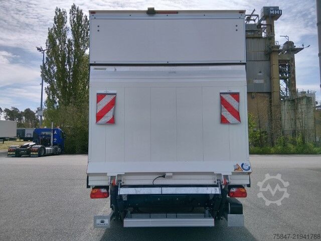 Transporter mit Koffer MAN TGE 3.180 Junge Koffer LBW Navi