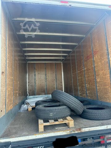 Box van Iveco DAILY 35 C 14