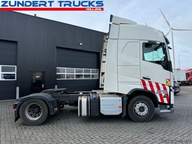 Standard-SZM Volvo FH 460 GLOBETROTTER, LNG