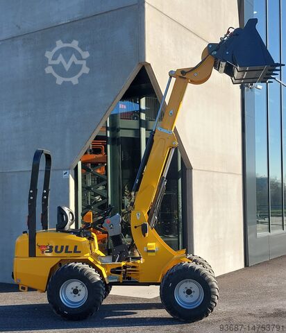 Articulated loader Bull 250 Tele