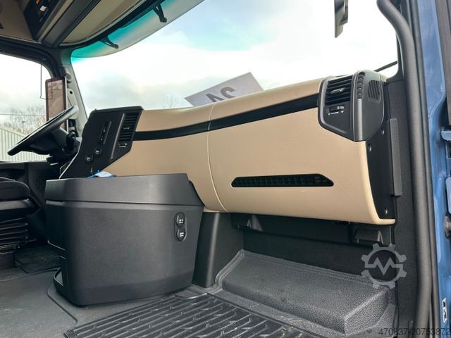 Standard SZM MERCEDES-BENZ Actros 1845 / BigSpace / Retarder