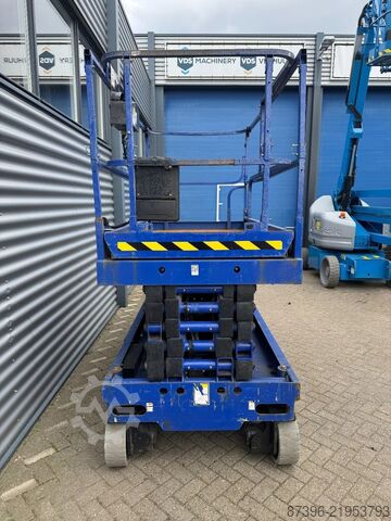 Scissor lift Haulotte Compact 14 Hoogwerker Schaarhoogwerker