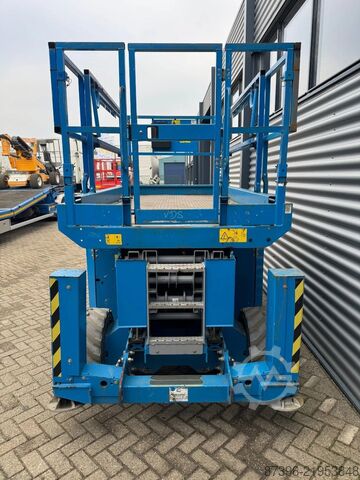 Scissor lift Genie GS3369DC Hoogwerker Schaarhoogwerker