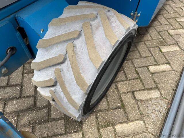 Scissor lift Genie GS3369DC Hoogwerker Schaarhoogwerker