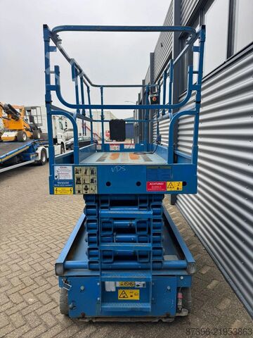 Scissor lift Haulotte Compact 14 Hoogwerker Schaarhoogwerker