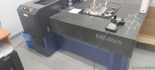 Coordinate measuring machine Mirutoyo CRYSTA-Apex EX 9166T
