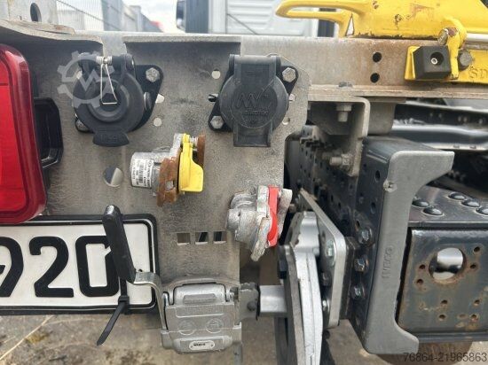 Swap chassis IVECO S WAY 460 GAS LNG-TANKS, RETARDER  MULTIWECHSLER