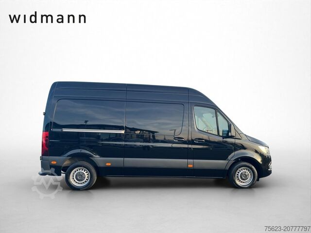 Kastenwagen Mercedes-Benz Sprinter 215 CDI Kasten Klima Distr. Sitzh. AHK ParkPaket