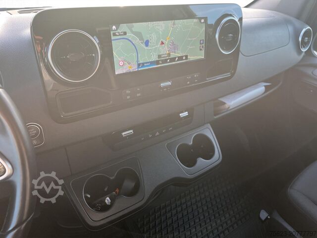 Kastenwagen Mercedes-Benz Sprinter 215 CDI Kasten Klima Distr. Sitzh. AHK ParkPaket