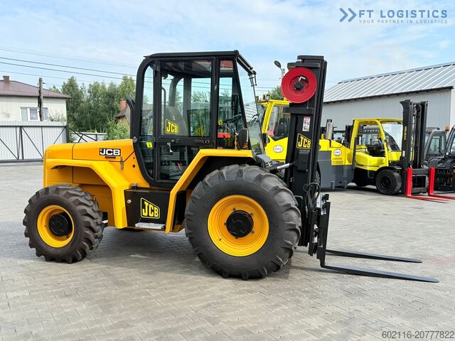 Geländestapler JCB 940 / TRIPLEX 4500 / FREE-LIFT NEW TIRES