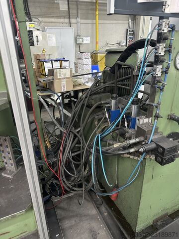 Sub-piston press Läpple TV1600-50