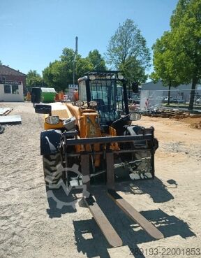 Telescopic loader JCB 525-60 HI VIZ