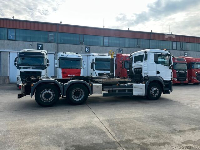 Abrollkipper MAN TGS 26.470 * HYVA * ACC * LENK-LIFT * 6X2 * TÜV