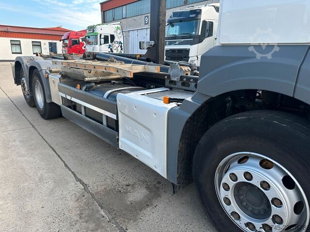 Abrollkipper MAN TGS 26.470 * HYVA * ACC * LENK-LIFT * 6X2 * TÜV