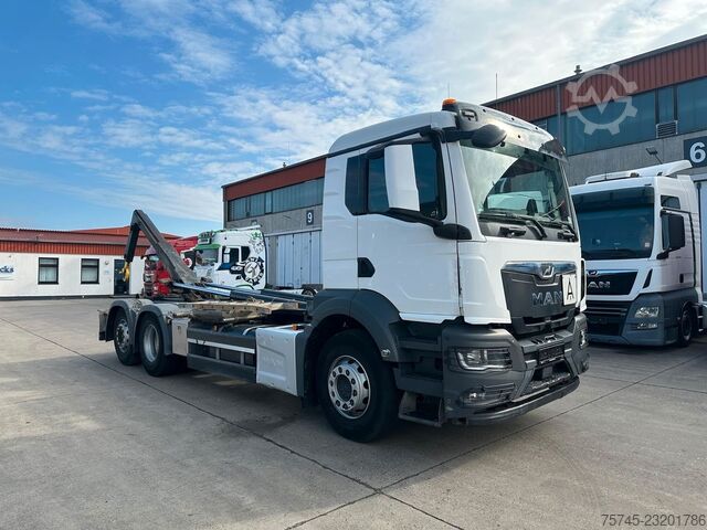 Abrollkipper MAN TGS 26.470 * HYVA * ACC * LENK-LIFT * 6X2 * TÜV