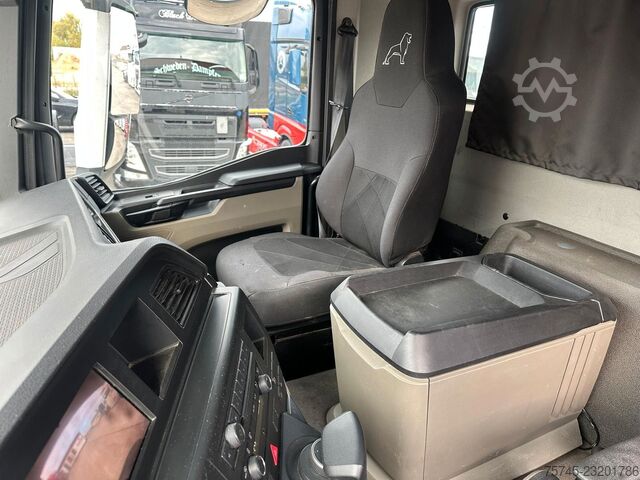 Abrollkipper MAN TGS 26.470 * HYVA * ACC * LENK-LIFT * 6X2 * TÜV