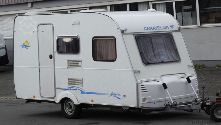 Wohnwagen CARAVELAIR Antares 390 mit Vorzelt