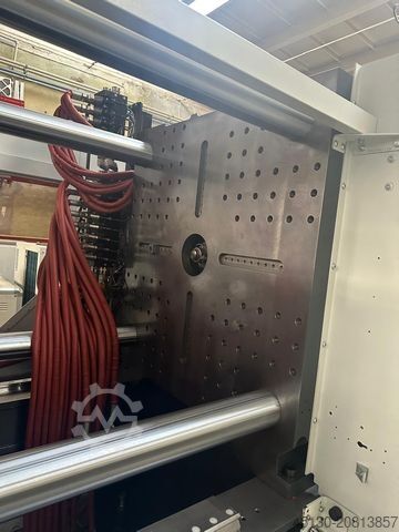 Spritzgießmaschine Sumitomi Demag Systec 350/720-2300