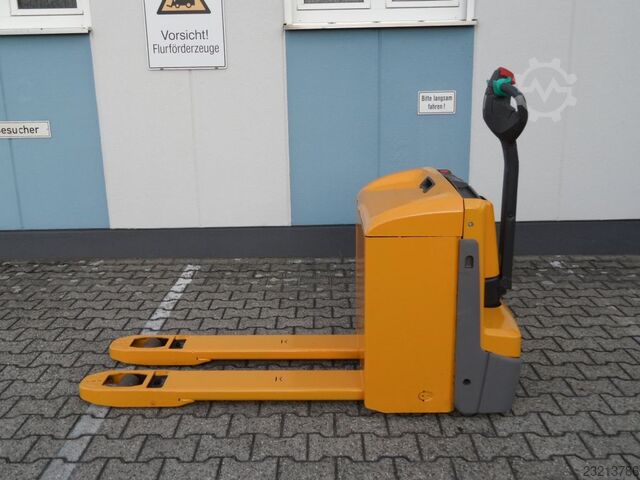 Niederhubwagen Jungheinrich EJE 116 - Baujahr 2020 - wenig Stunden