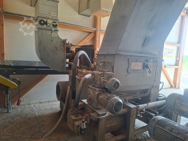 2x Brikettierpresse MALISZ RB440 mit Einfülltrichter Malisz RB440