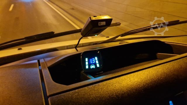 Kleinbus IVECO Daily 70 Vorlauffahrzeug Ferqui Sunrise 2,5 m B