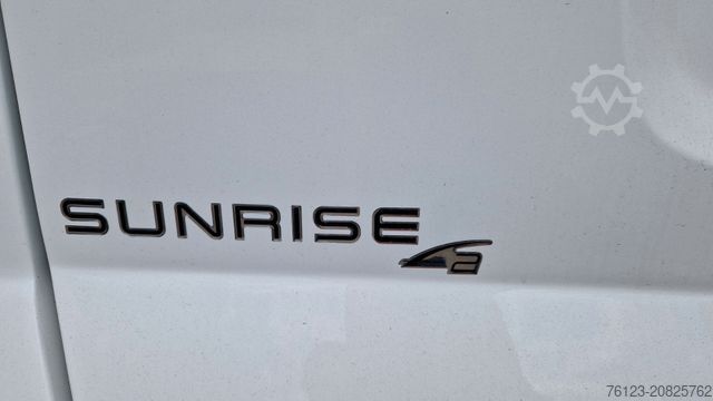 Kleinbus IVECO Daily 70 Vorlauffahrzeug Ferqui Sunrise 2,5 m B