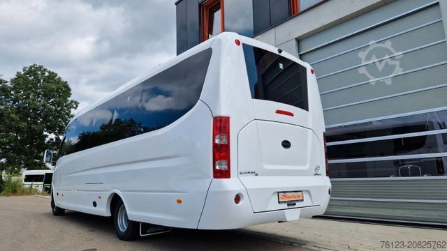 Kleinbus IVECO Daily 70 Vorlauffahrzeug Ferqui Sunrise 2,5 m B