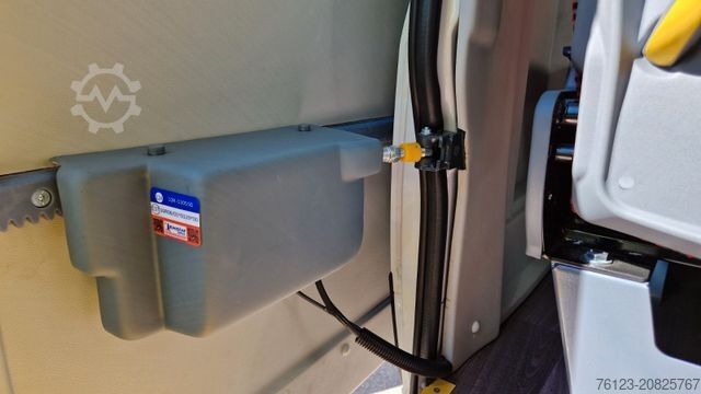 Kleinbus FIAT 1x Ducato 1x  Opel Movano 18 SS  in Stock