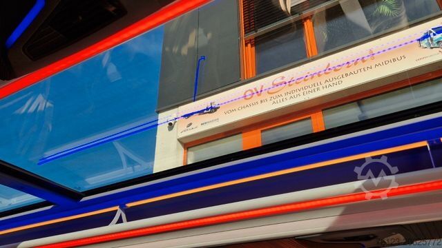 Kleinbus MERCEDES-BENZ 519 und 517 Glasdach XXL 20 Sitze Stock