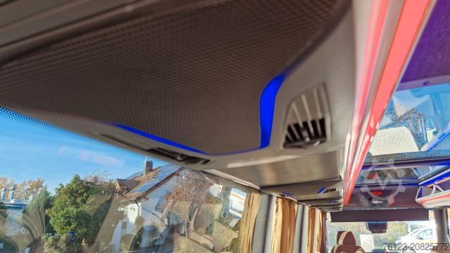 Kleinbus MERCEDES-BENZ 519 und 517 Glasdach XXL 20 Sitze Stock
