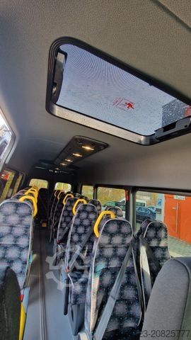 Kleinbus MERCEDES-BENZ Sprinter Lord Light 22 Sitzer 5 x Lagerfahrzeug