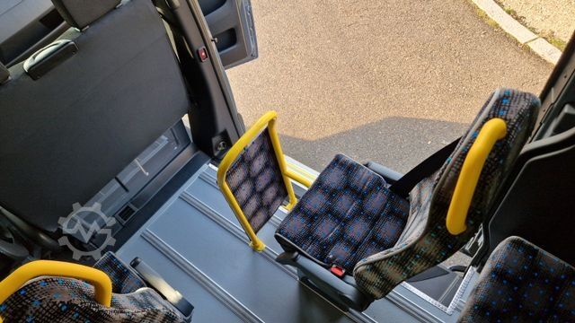 Kleinbus MERCEDES-BENZ Sprinter Lord Light 22 Sitzer 5 x Lagerfahrzeug