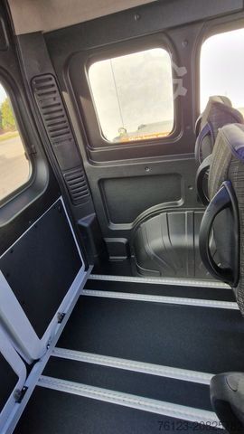 Kleinbus FIAT Fiat Ducato 9 Sitzer Systemboden Rolli Stock