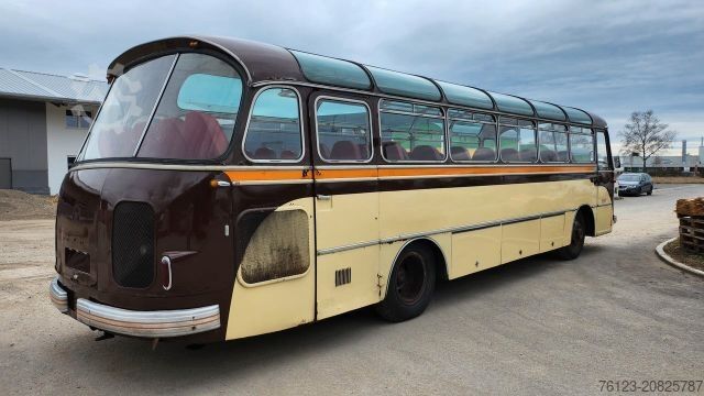 Überlandbus SETRA Kässbohrer Setra S 11