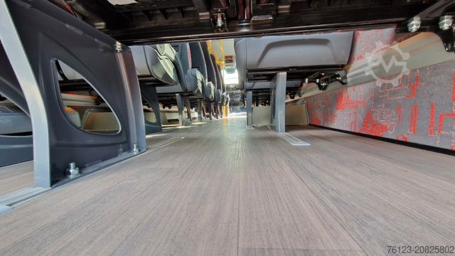 Kleinbus MERCEDES-BENZ 515 Sprinter 22 Schlafsessel Vorlauffahrzeug 2x