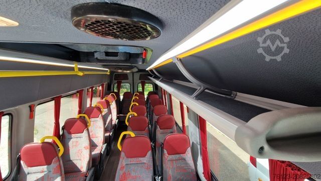 Kleinbus MERCEDES-BENZ 515 Sprinter 22 Schlafsessel Vorlauffahrzeug 2x
